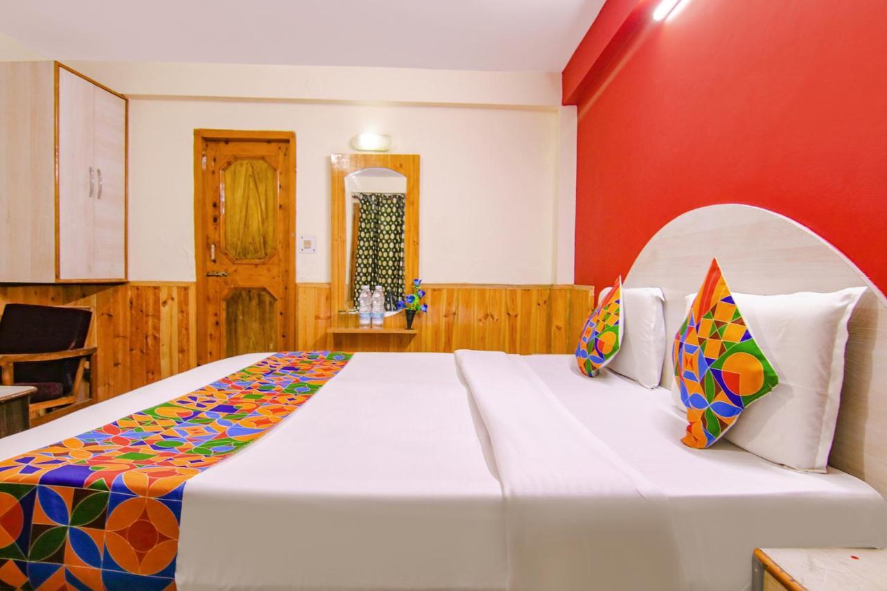 Fabhotel Pushpak 马拉里 外观 照片