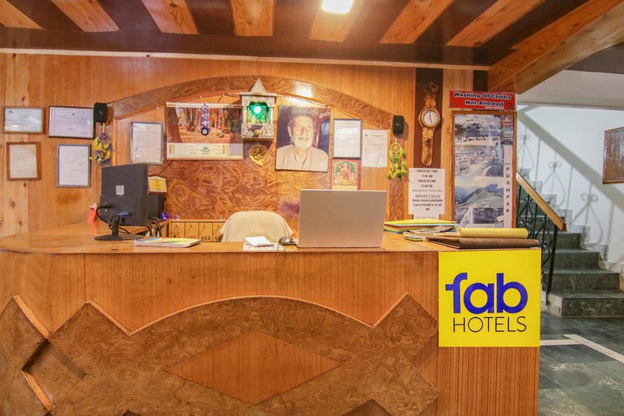 Fabhotel Pushpak 马拉里 外观 照片