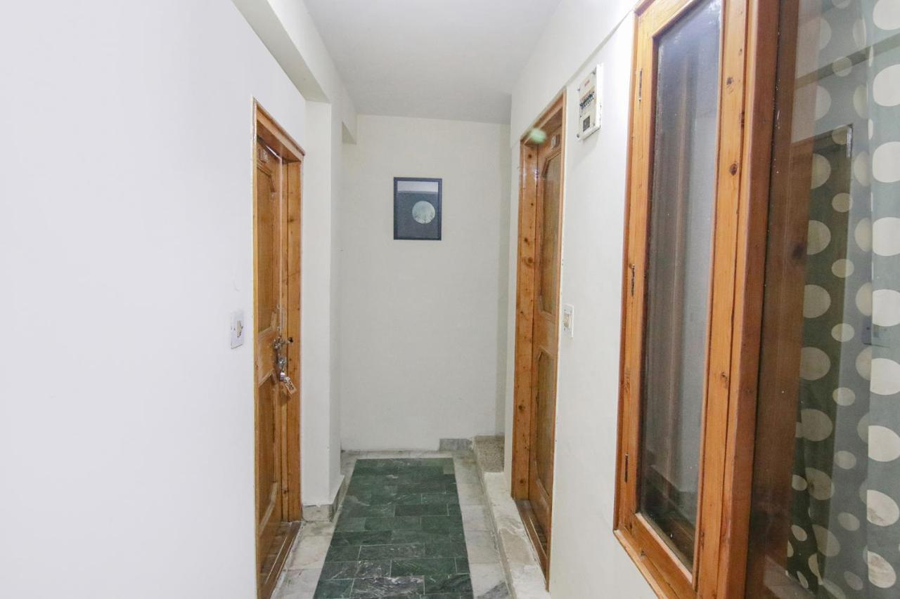 Fabhotel Pushpak 马拉里 外观 照片