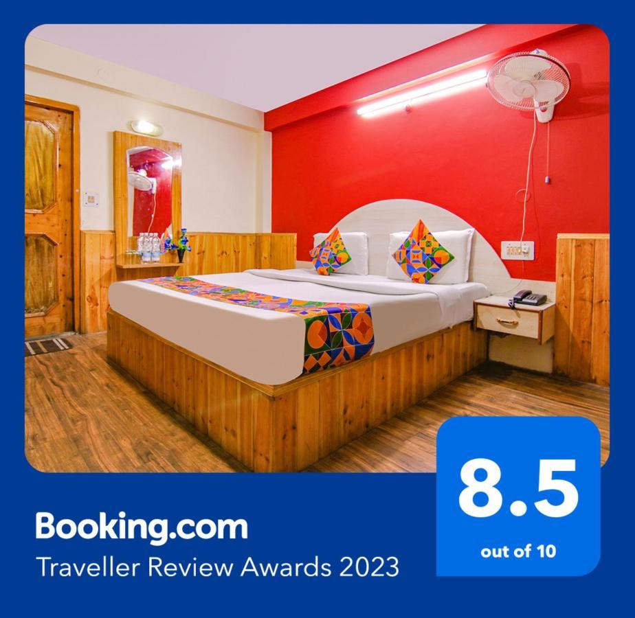 Fabhotel Pushpak 马拉里 外观 照片
